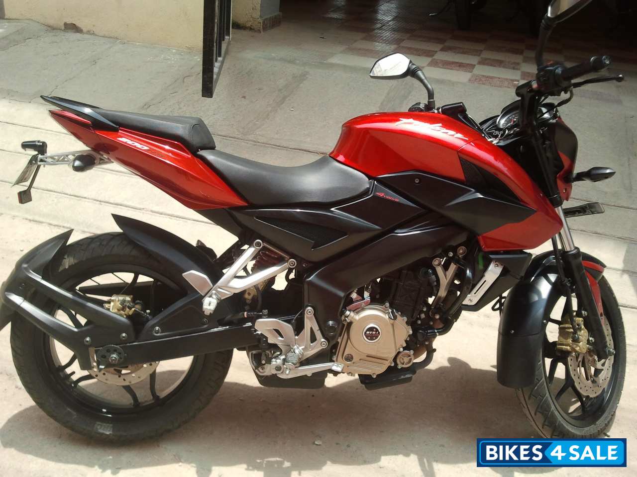 Bajaj Pulsar 200 NS