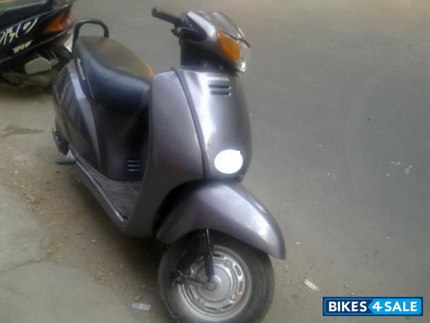 Mettalic Grey Honda Activa