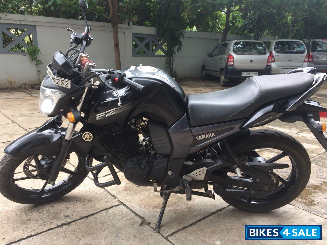 Used 2013 model Yamaha FZ16 for sale in Bhopal. ID 181376 - Bikes4Sale