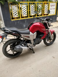 Red Yamaha FZ16