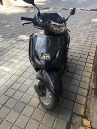 Silver Honda Activa