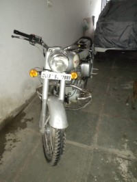 Silver Royal Enfield Classic 350