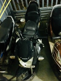 Black Honda CBF Stunner