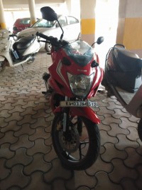 Red Suzuki Gixxer SP