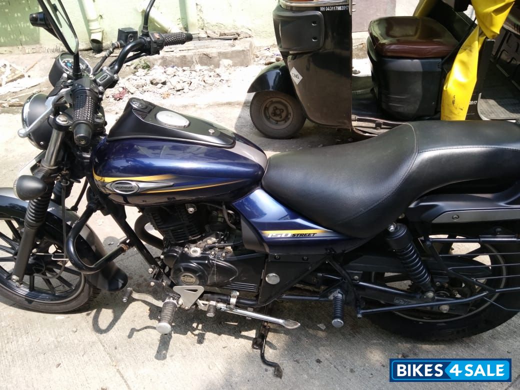 Bajaj Avenger Street 150