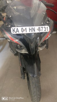 Bajaj Pulsar RS 200 ABS