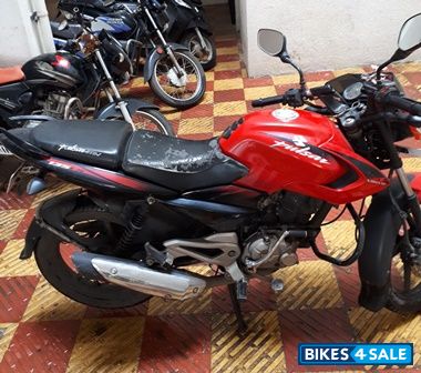 Red Bajaj Pulsar 135LS