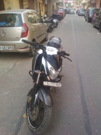 White And Black Bajaj Pulsar 200 NS
