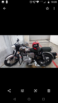 Black Royal Enfield Classic Chrome