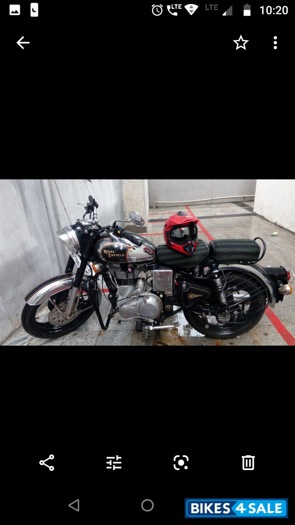 Black Royal Enfield Classic Chrome