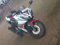 Yamaha YZF R15 V2