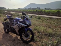 Yamaha YZF R15 V2