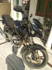 Black Bajaj Pulsar 180 DTSi
