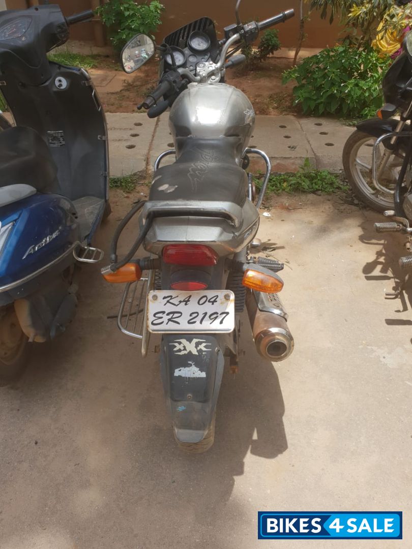 Silver Bajaj Pulsar 150 DTSi