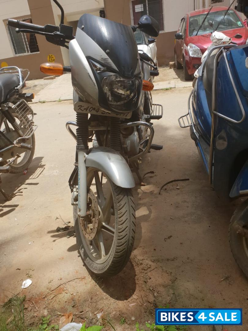 Silver Bajaj Pulsar 150 DTSi