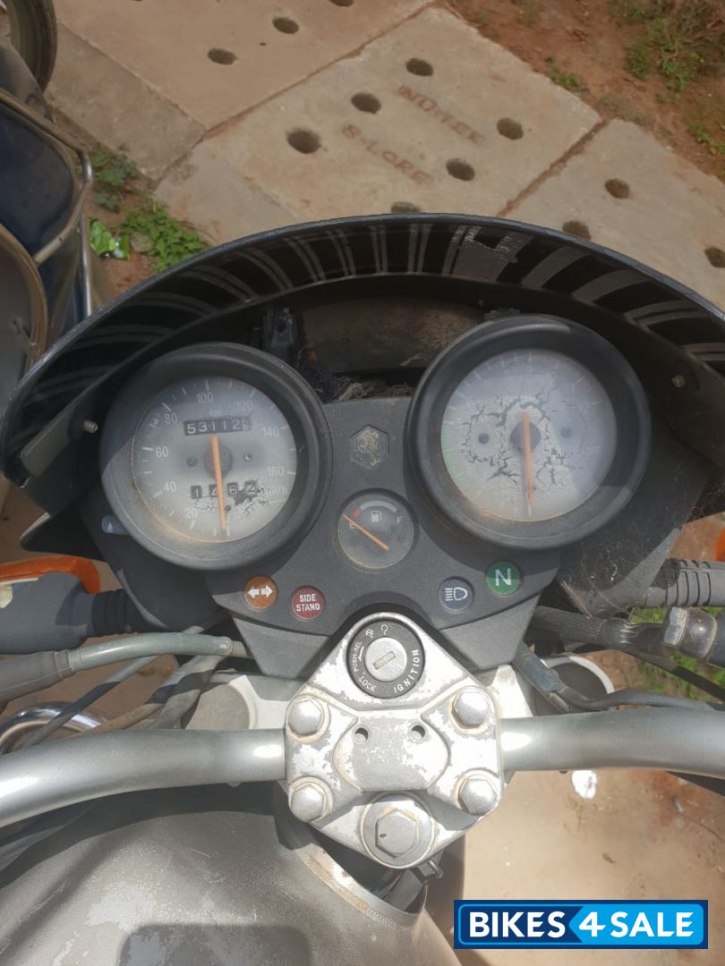 Silver Bajaj Pulsar 150 DTSi