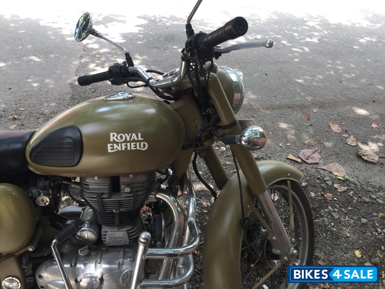 Royal Enfield Classic Desert Storm