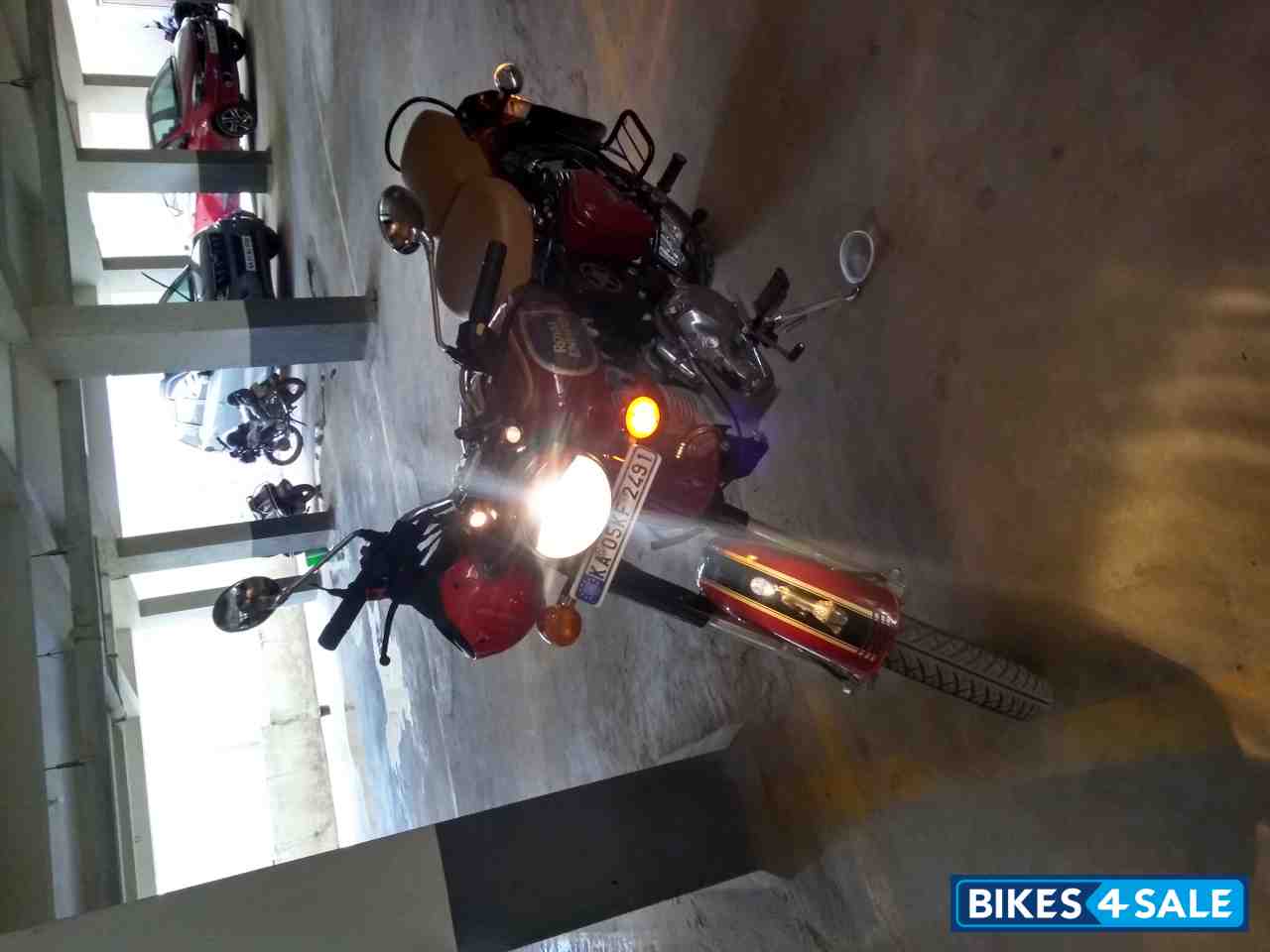 Royal Enfield Classic 350 Royal Enfield Classic 350