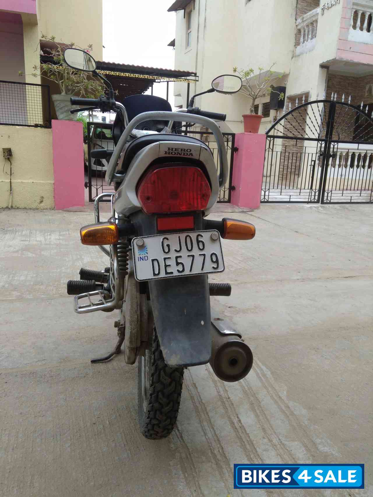 Black Hero Super Splendor