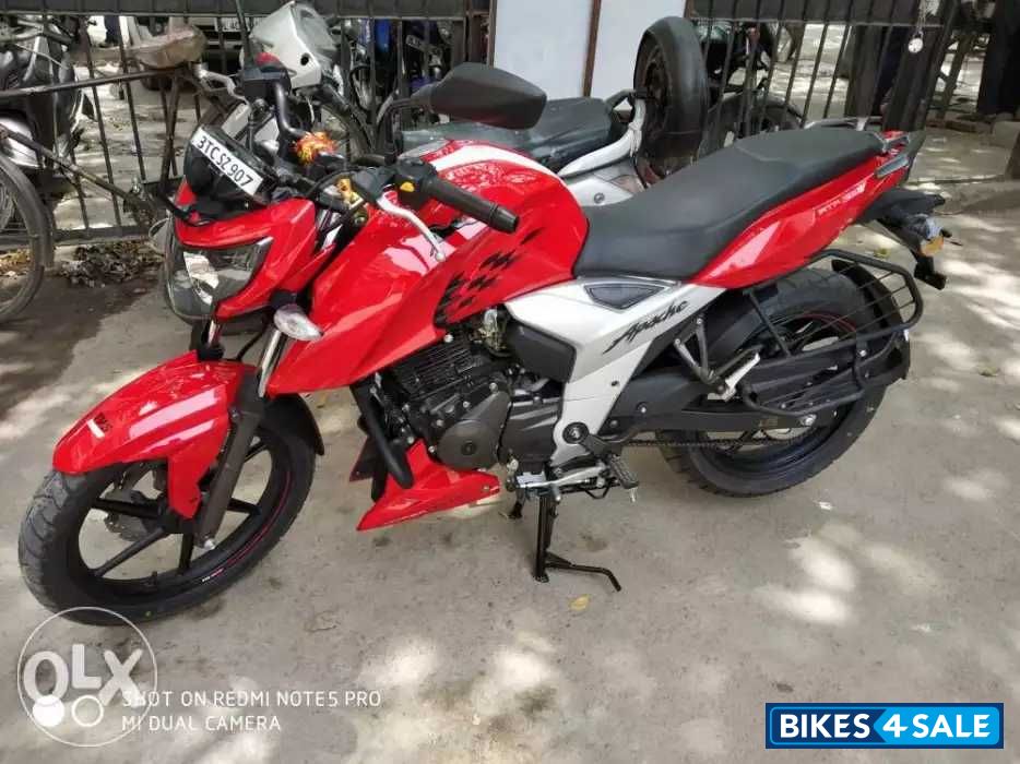 TVS Apache RTR 160 4V