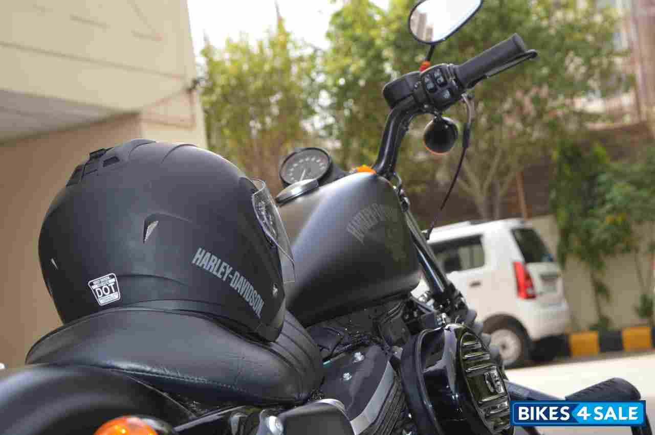 Harley Davidson Iron 883