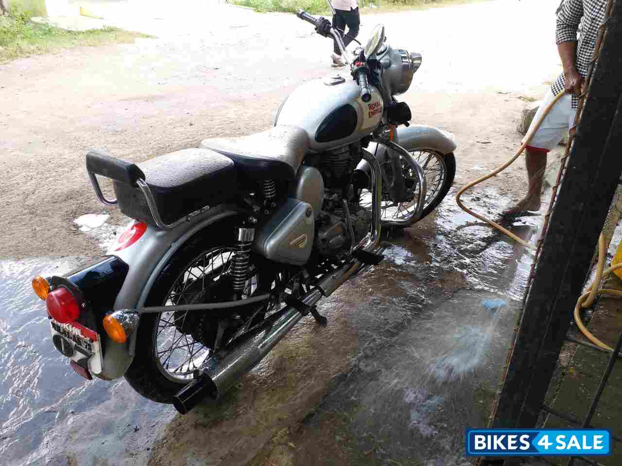 Royal Enfield Classic 350