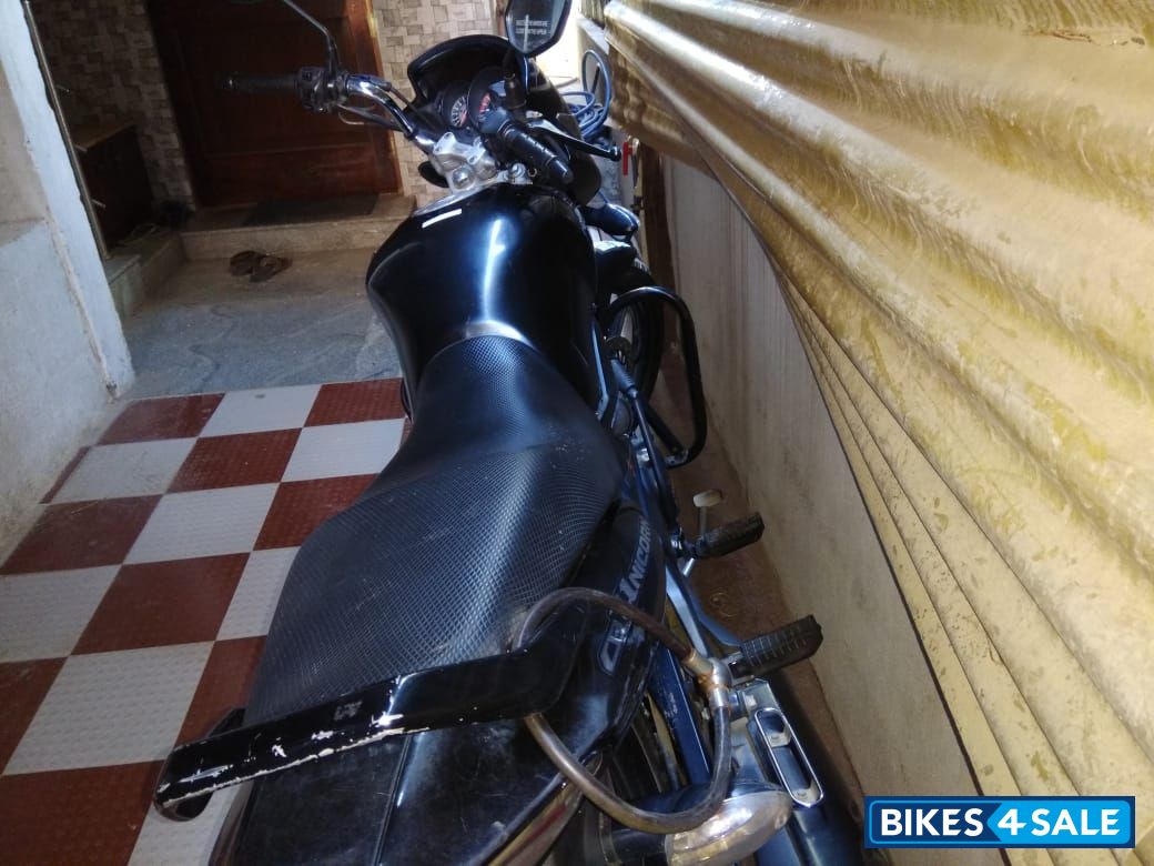 Black Honda CB Unicorn