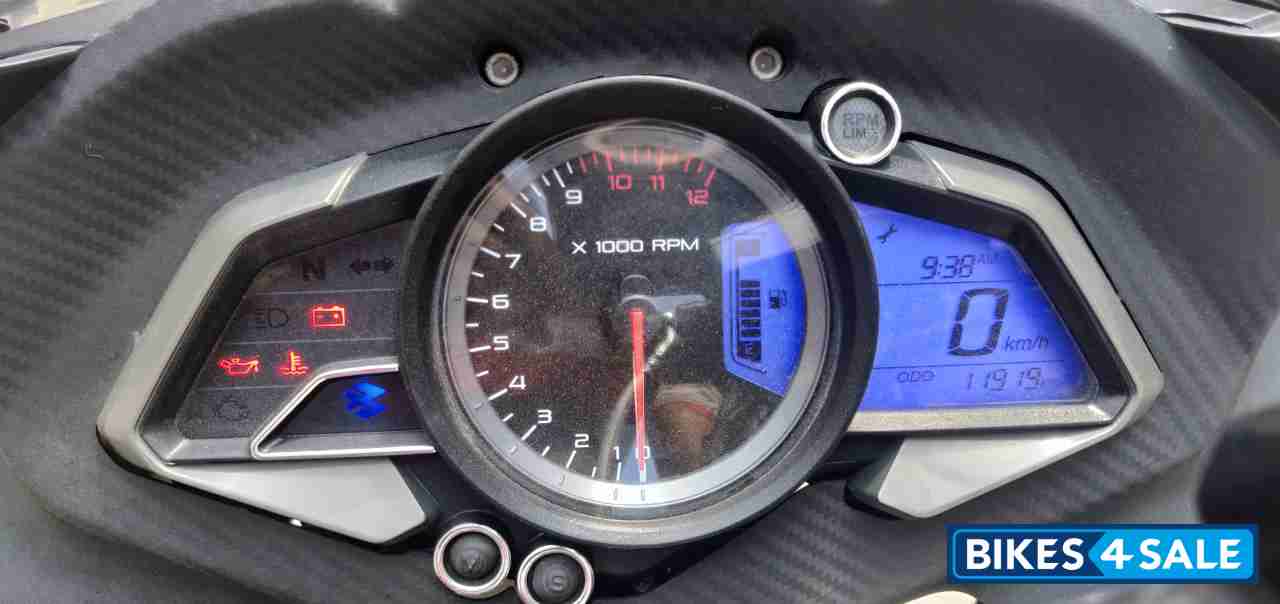 Racing Blue Bajaj Pulsar RS 200 ABS