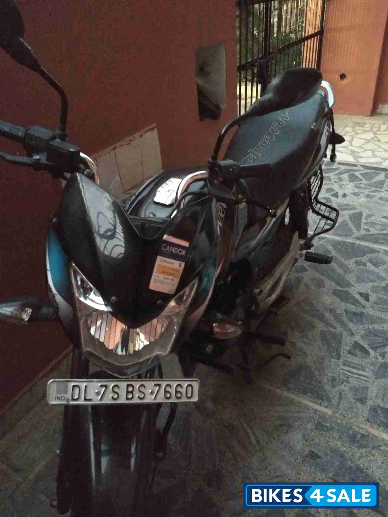 Bajaj Discover 125M