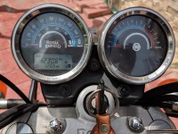 Asphalt Royal Enfield Thunderbird 350