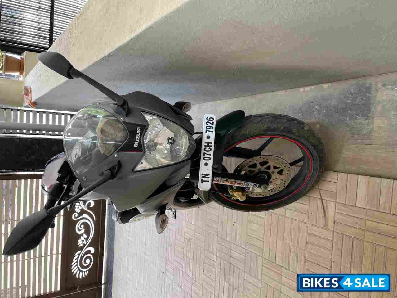 Grey & Black Suzuki Gixxer SF SP