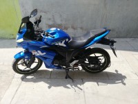 Blue Suzuki Gixxer SF