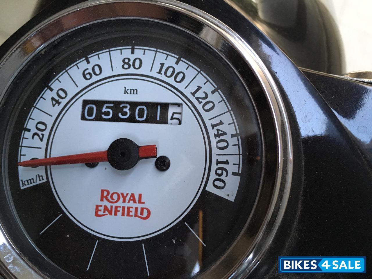 Chest Nut Color Royal Enfield Classic 350 Chest Nut Color Royal Enfield Classic 350