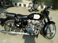 Black Royal Enfield Classic 350
