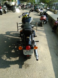 Black Royal Enfield Classic 350