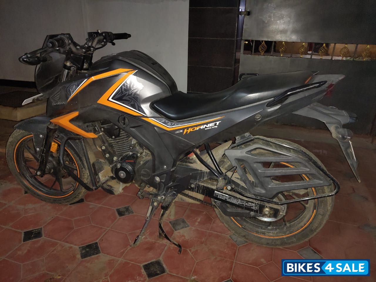 Gray With Orange Honda CB Hornet 160R