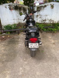 Black Bajaj Avenger Street 220