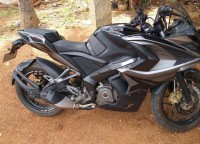 Black And Grey Bajaj Pulsar RS 200 ABS