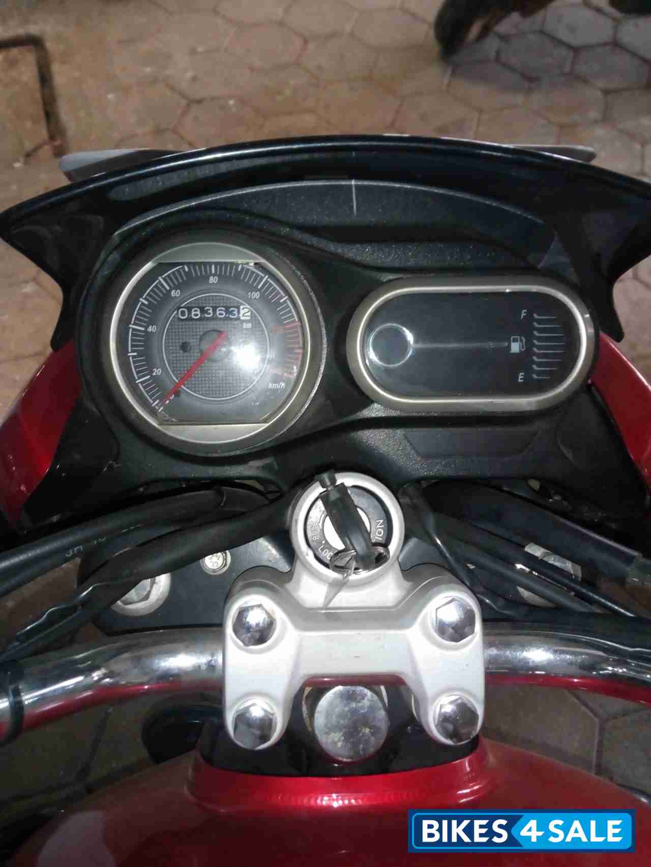 Red Bajaj V15