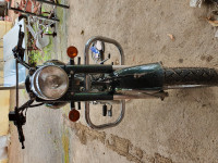Forest Green Royal Enfield Bullet Standard 500