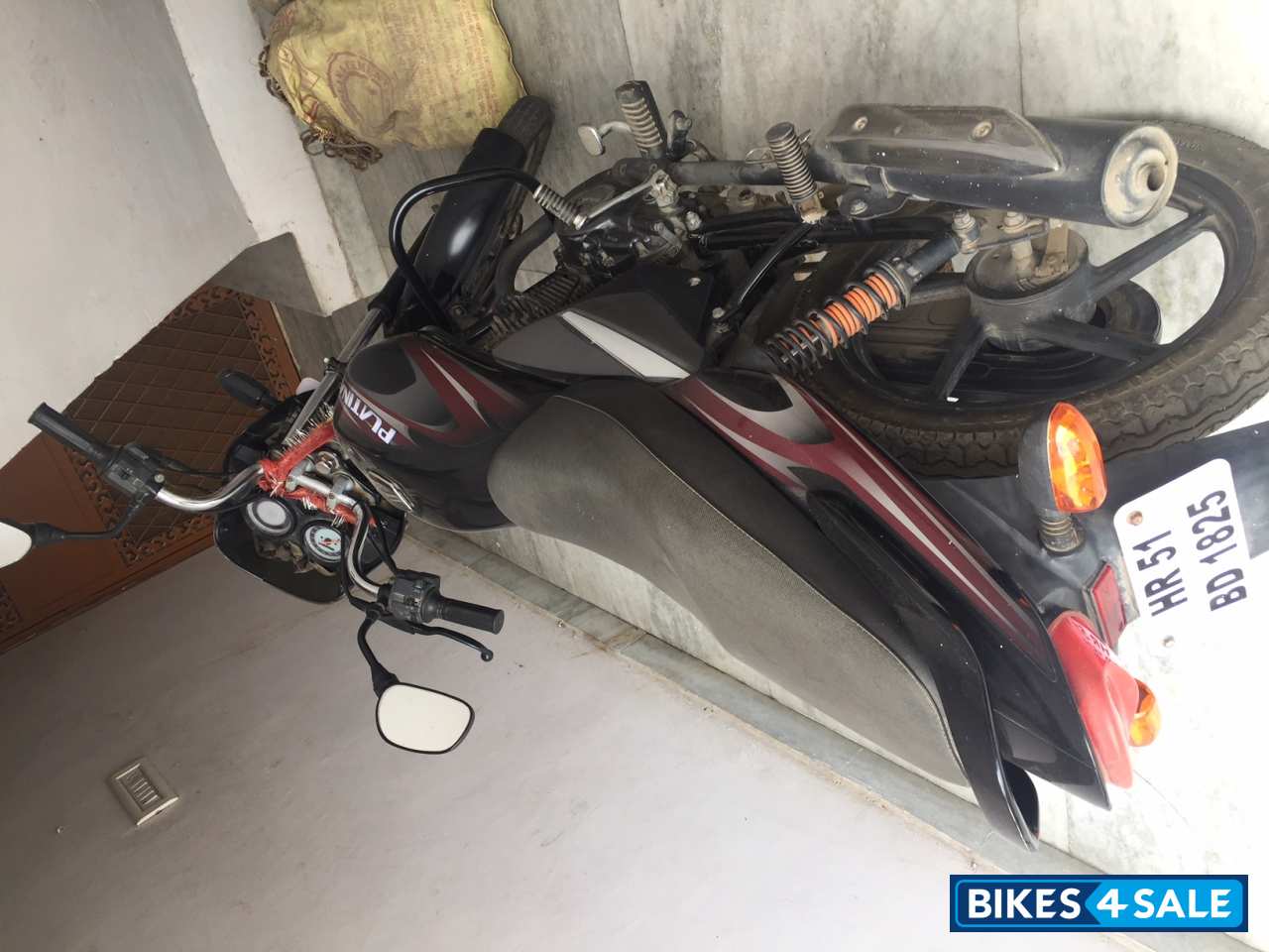 Black Bajaj Platina 100