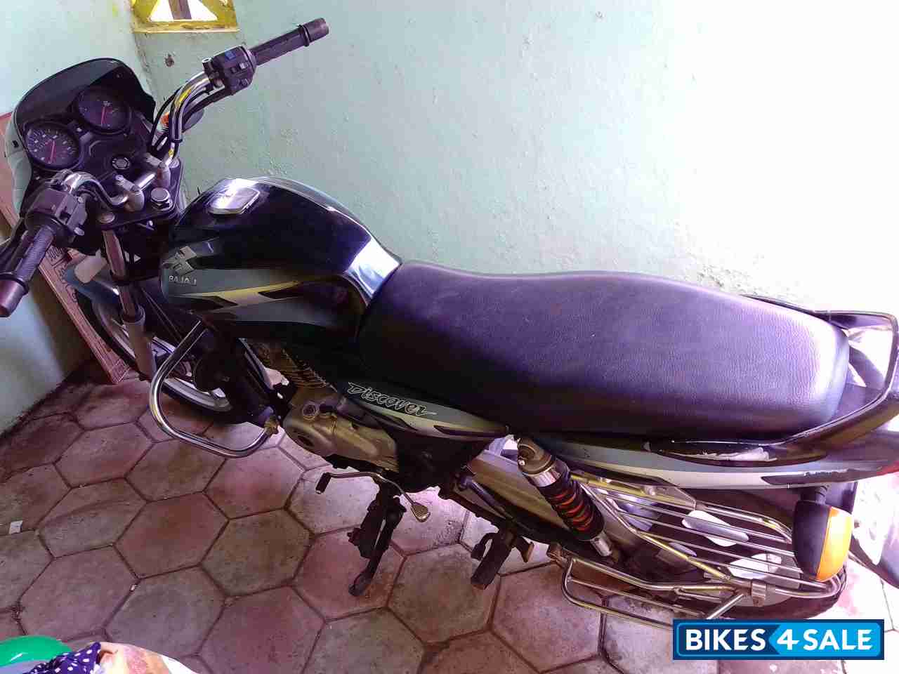 Bajaj Discover DTSi 125