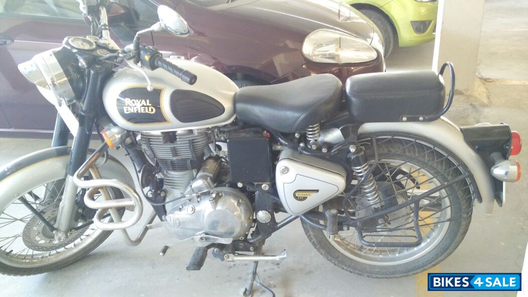 Royal Enfield Classic 500