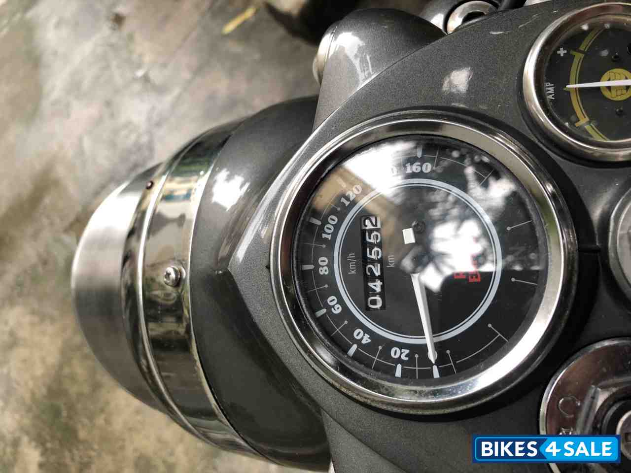 Grey Royal Enfield Bullet Standard 500