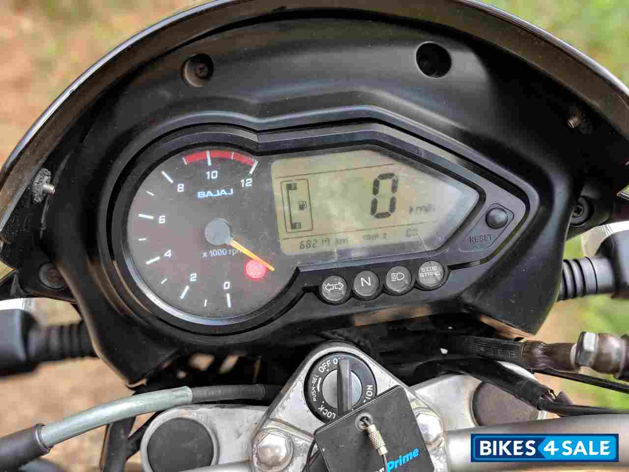 Black Bajaj Pulsar 180 DTSi Black Bajaj Pulsar 180 DTSi