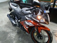 Yamaha YZF R15 V2