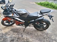 Yamaha YZF R15 V2