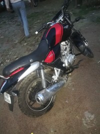 Bajaj V15