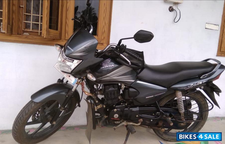 Honda CB Shine