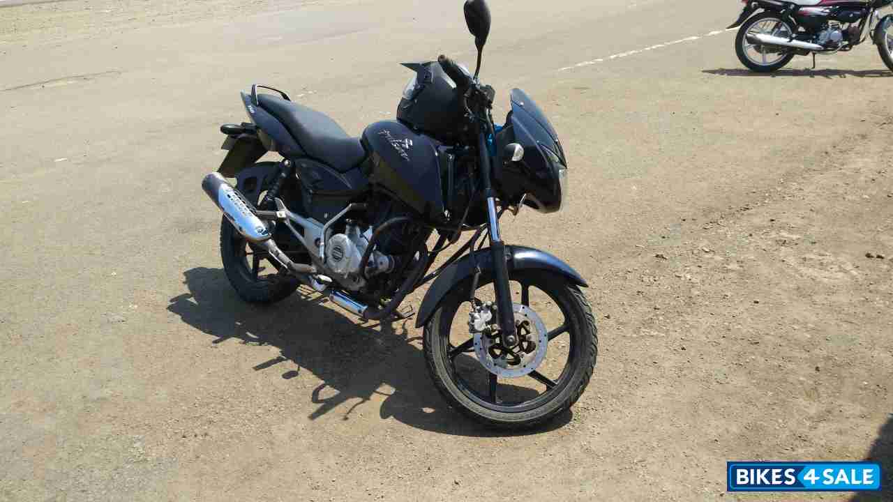 Black Bajaj Pulsar 150 DTSi